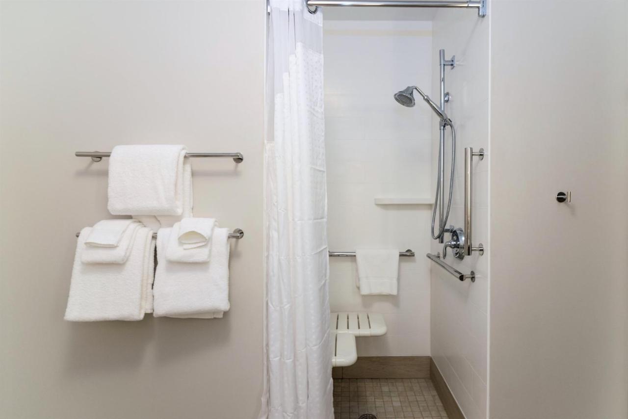 Holiday Inn Express & Suites Allen Park By Ihg Buitenkant foto