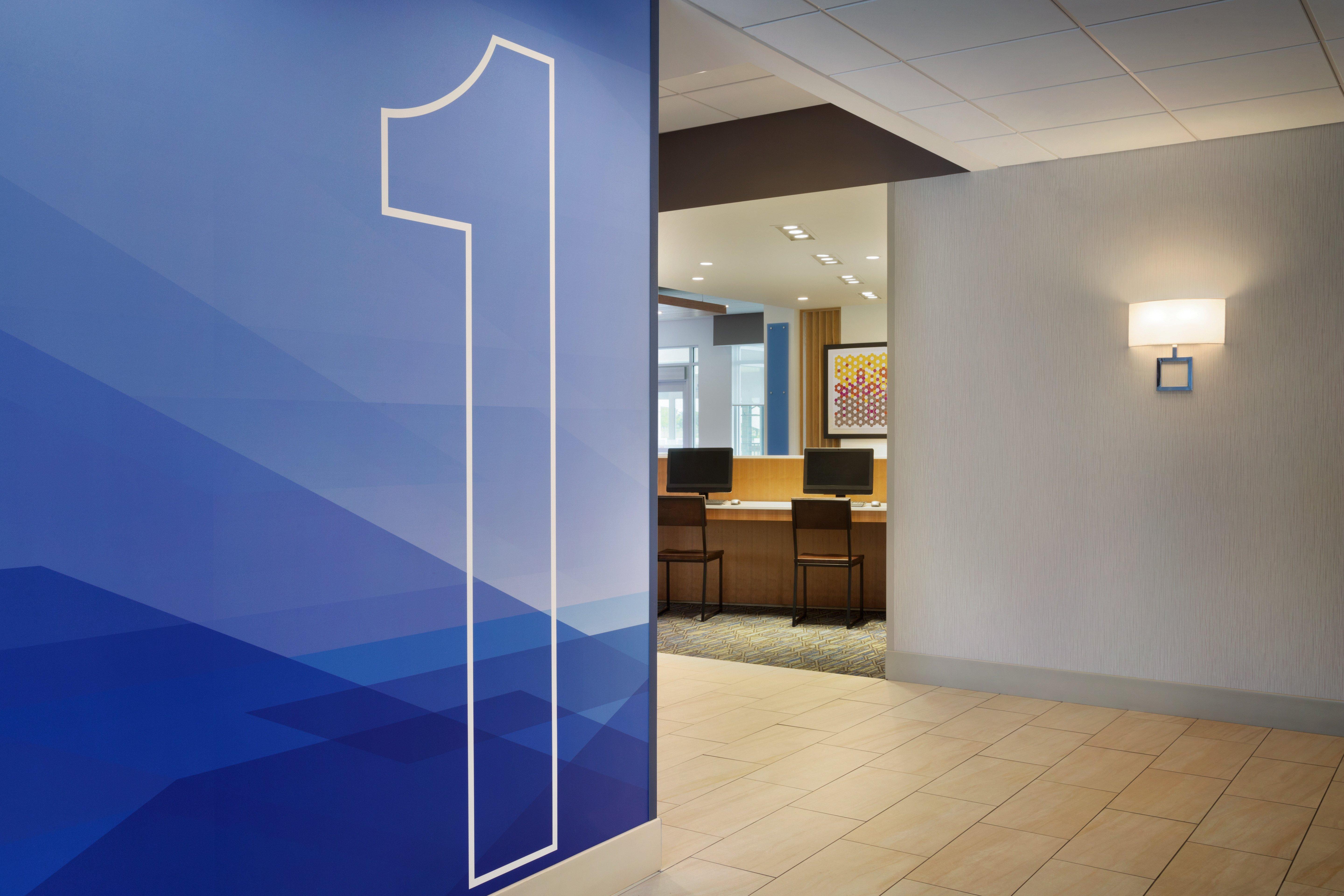 Holiday Inn Express & Suites Allen Park By Ihg Buitenkant foto